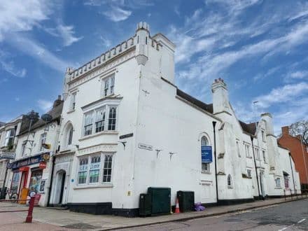2 Sheaf Street, Daventry, Northamptonshire, NN11 4AB & 1 Tavern Lane, Daventry, NN11 4XF